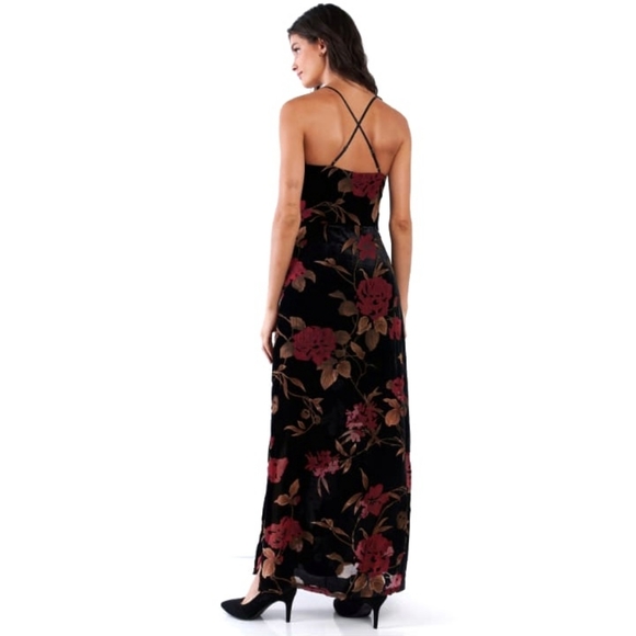 ❤ SugarLips - Black Velvet Floral Straps MaxiDress - Picture 4 of 9